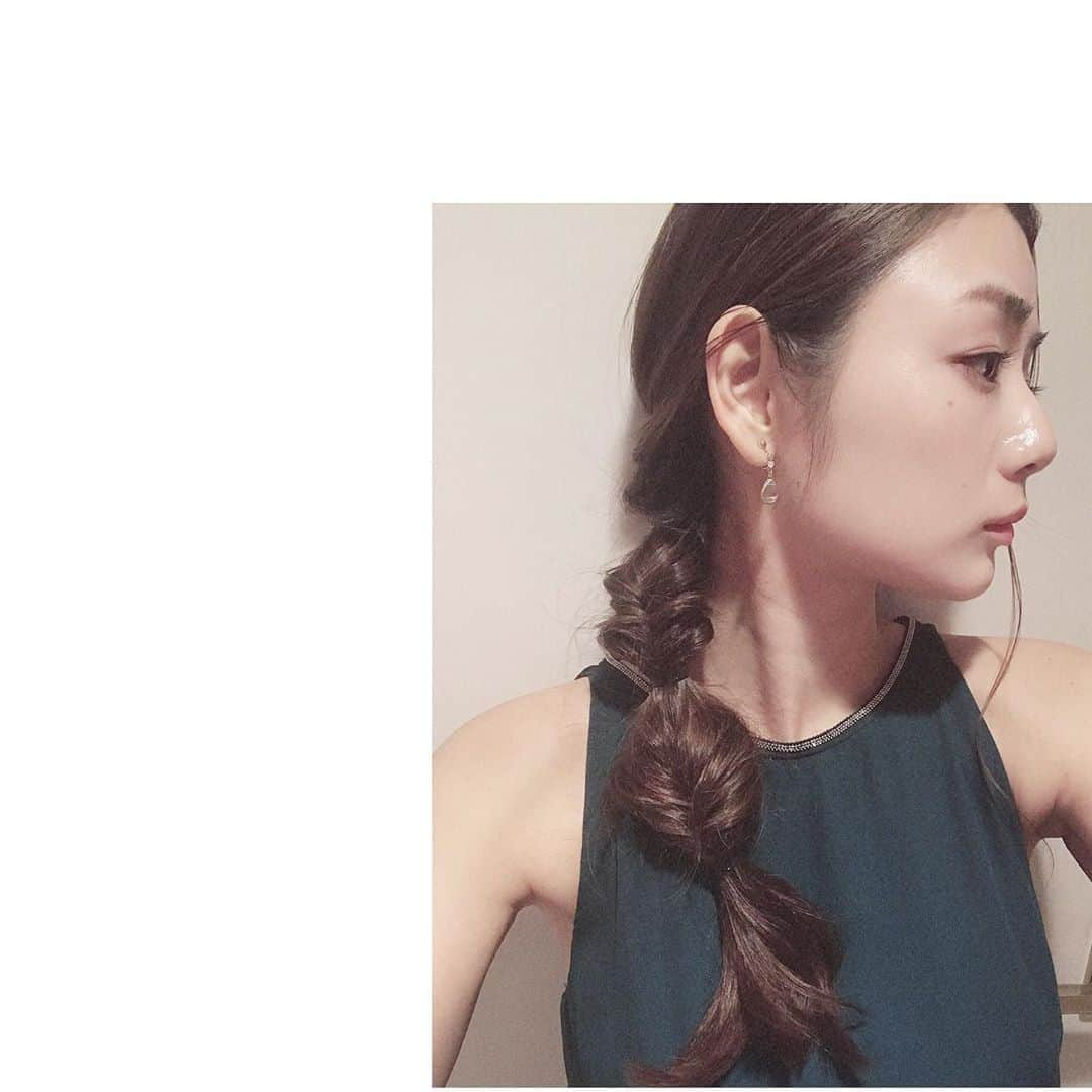 片山萌美さんのインスタグラム写真 - (片山萌美Instagram)「セルフヘアセット 不器用がわかるので 小さめの写真。笑」10月8日 15時48分 - moet_mi