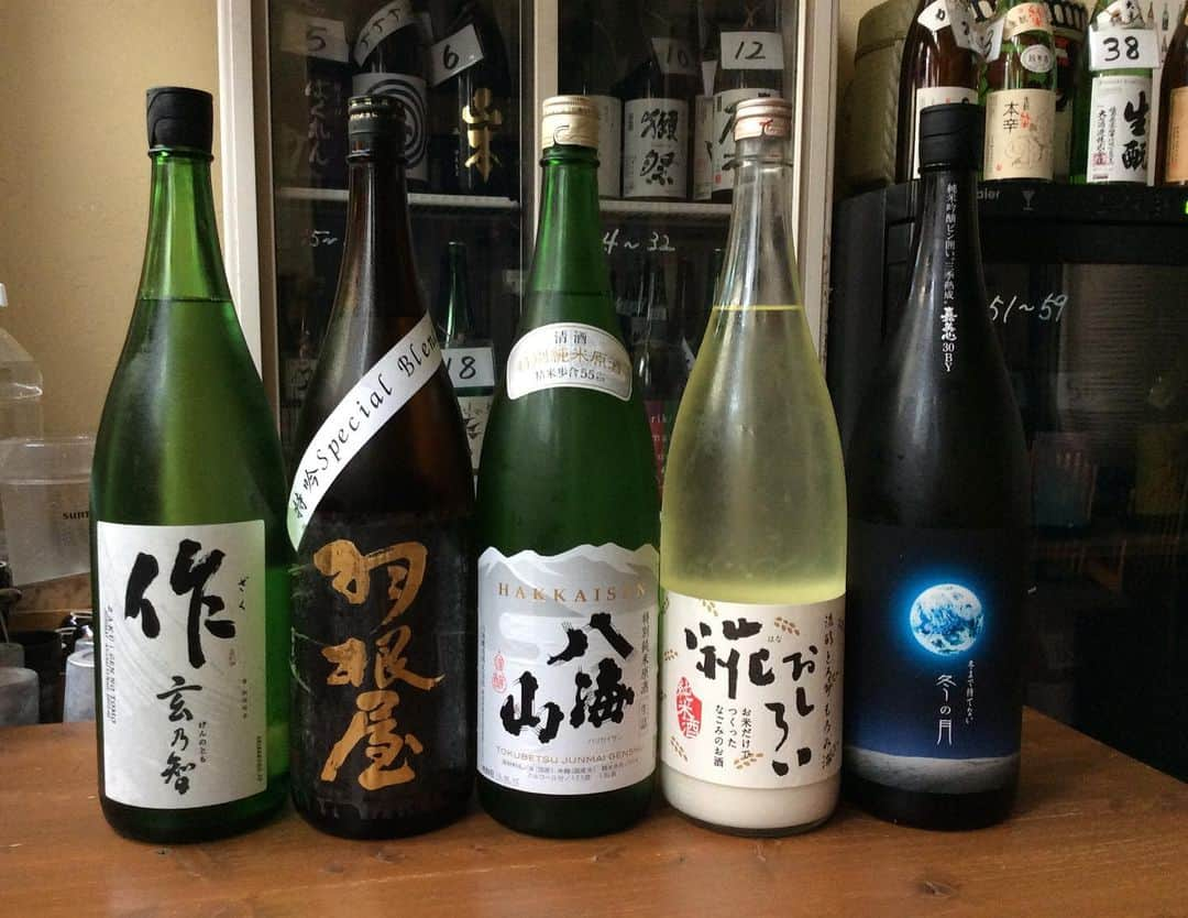 日本酒センター ニューフクシマのインスタグラム：「おはようございます！！ 週末台風って💨お願いですから日本から回避できませんか... 他人事ではないですよ😞﻿ 本日開栓のお酒です。﻿ 今宵も素晴らしい日本酒を呑みましょう🍶﻿ ﻿ #日本酒センター #ニューフクシマ #日本酒 #大阪 #福島区 #居酒屋 #酒スタグラム #酒好き #sake #nihonshu #osaka #fukushima #bar #wine #traveljapan #japanesesakeheartofsake #関西グルメ #大阪グルメ #大阪居酒屋 #大阪日本酒 #梅田グルメ #梅田居酒屋 #梅田日本酒 #福島居酒屋 #福島日本酒 #福島飲み会 #福島飲み放題 #福島食べ放題 #福島グルメ #福島ご飯」