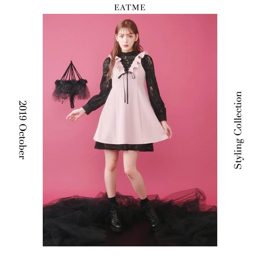 EATMEさんのインスタグラム写真 - (EATMEInstagram)「10.8 update… #EATME #OCTOBER #LOOK #COLLECTION #📖 #VINTAGEAFTERNOONTEA @maotin1019  身長🚺:169cm ブーツ➡︎発売中 ワンピース➡︎10.11発売予定 . レースセットワンピース（ #ONEPIECE ） ¥15,000（＋tax） COLOR🎨:PNK.BLU.BLK SIZE📐:S.M . チャンキーヒールショートブーツ（ #BOOTS ） ¥13,880（+tax） COLOR🎨:BLK.PNK.MIX SIZE📐:S（22.5cm) M（23.5cm）、L（24.5cm） . #EATME_COLLECTION #EATME #eatmejapan #イートミー #fetishmode #2019aweatme #2019aw  #益若つばさ #tsubasamasuwaka #fashion #styling #japan #tokyo #harajuku #原宿 #instagood #like4like」10月8日 17時01分 - eatme_japan