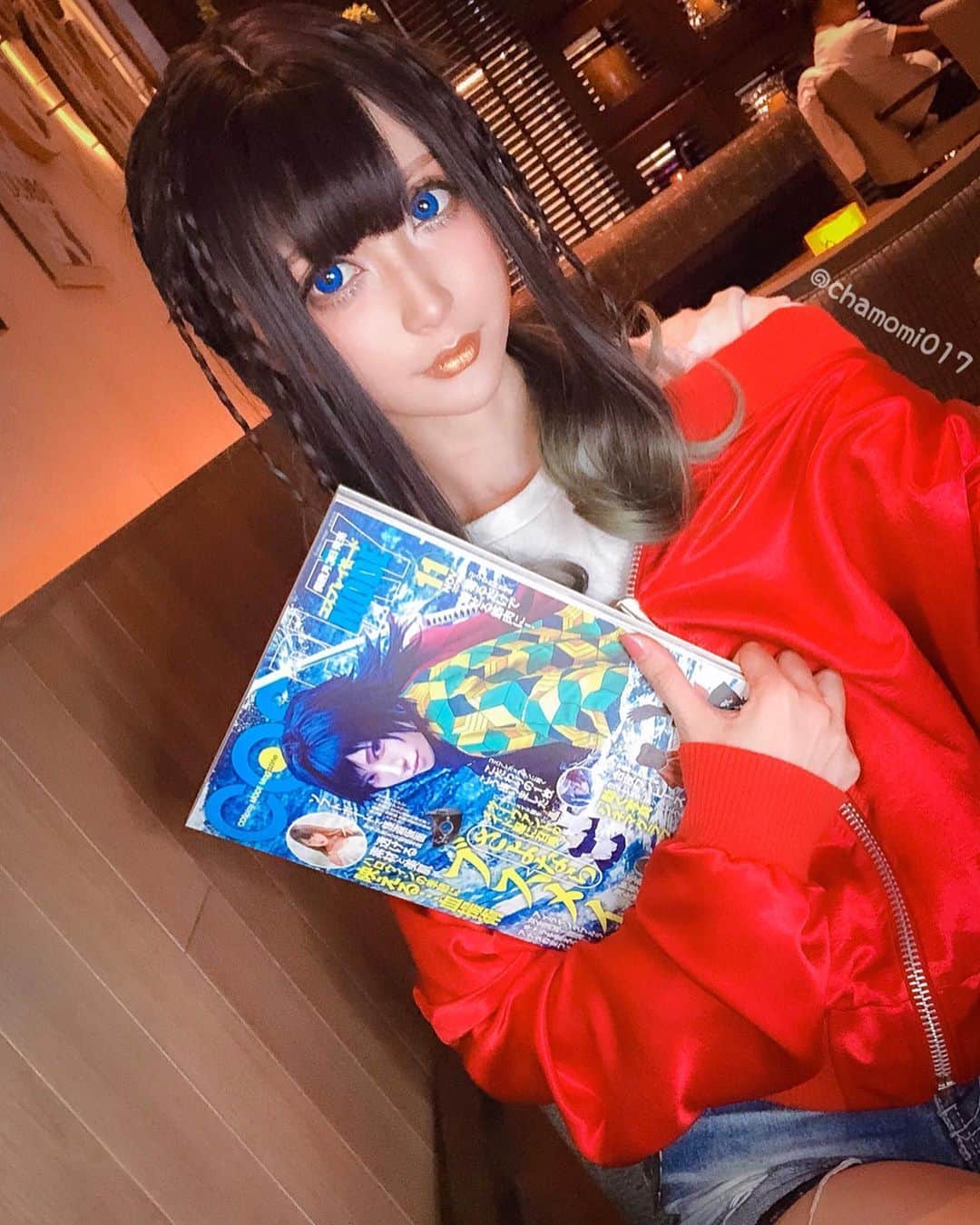 のインスタグラム：「サンジ衣装やいろんなものプレゼント当たるかもしれないアンケートもあるよ！！わたしの代わりにみなさんどしどしアンケート答えてください😆💕 https://twitter.com/chamomi017/status/1179762931967201280?s=21 #コスプレ #コスプレイヤー #コス #cosplay #cos #cosplaygirl #cosplaywig #cosplayphoto #cosplaymodel #cosplayer #cosplayworld #五等分の花嫁 #5等分の花嫁コスプレ #五等分の花嫁コスプレ #五等分的花嫁 #五等分の花嫁三玖 #五等分の花嫁一花 #五等分之花嫁 #五等分の花嫁コスプレイヤー #五等分の花嫁四葉 #五等分の花嫁二乃 #五等分の花嫁五月 #五等分の気持ち #カモミール #コスプレイヤー自画撮り部 #雑誌 #発売  10月3日発売のコスプレイモード📘 Cosplayers 11 Characters Photograph に五等分の花嫁の中野姉妹全員をカモミール1人でコスプレした合成グラビアが掲載されてます🌼 感想お待ちしてますーッ!! ブログにも詳細まとめました!! https://lineblog.me/chamiblog/archives/1860243.html #コスプレイモード #COSPLAYMODE」
