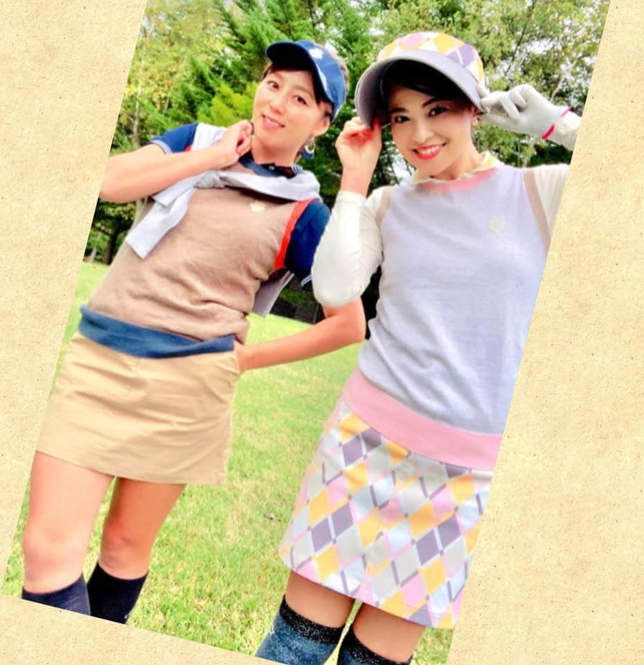 吉田玲奈さんのインスタグラム写真 - (吉田玲奈Instagram)「先週末のラウンド⛳️ 偶然 別々の仕事で軽井沢に来ていた潤ちゃんと😄プライベートラウンド✨ ウエアはBEAMS GOLF 秋の新作☆*° #beamsgolf #beamsgolfブロガー #ビームスゴルフ #ブルーティ #レギュラーティ #golf #golfwear #ゴルフ女子 #ゴルフ大人女子 #ゴルフウェア #ゴルフウエア #S #ゴルフウエアコーデ #ゴルフ⛳️ #山本潤 ちゃん #reinagolf」10月8日 18時45分 - reina.yoshida.ciel.1218