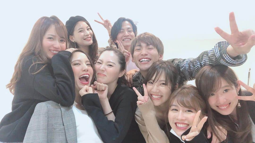 のインスタグラム：「. 劇団MONA『 #神様からの贈り物 』 . 全国公演🎬 地方での公演ラストは、、札幌です！！💕 Bチームが届けさせて頂きます☺️✨ . 人生の中で起きる沢山の出来事。 壁だと思っていたものは 実は神様のイタズラで、 神様からの贈り物なのかも👼 . 観終わった後は 全ての人に、出来事に、 「ありがとう」と伝えたくなる そんな舞台です✨✨ . ぜひ気楽にお越し下さい❣️ . .  10/13 札幌公演🎬 17:00〜 Bチーム ☞ BLOCH 北海道札幌市中央区北3条東5丁目5 . . 11/23.24 大阪大千秋楽🎬 A.B.C.ごちゃまぜチーム ☞ 大阪ドーンセンター . -- - - - - - - - - - - - - - - - - - - - - MONA公式 ▷ @mona_magazine 舞台カミオク▷ @gekidan_mona 映画ジョダメ ▷ @jodame_movie - - - - - - - - - - - - - - - - - - - - - #MONAモデル #mona_magazine #リアルシンデレラストーリー #神様からの贈り物 #カミオク #ダメ女の法則 #ジョダメ」