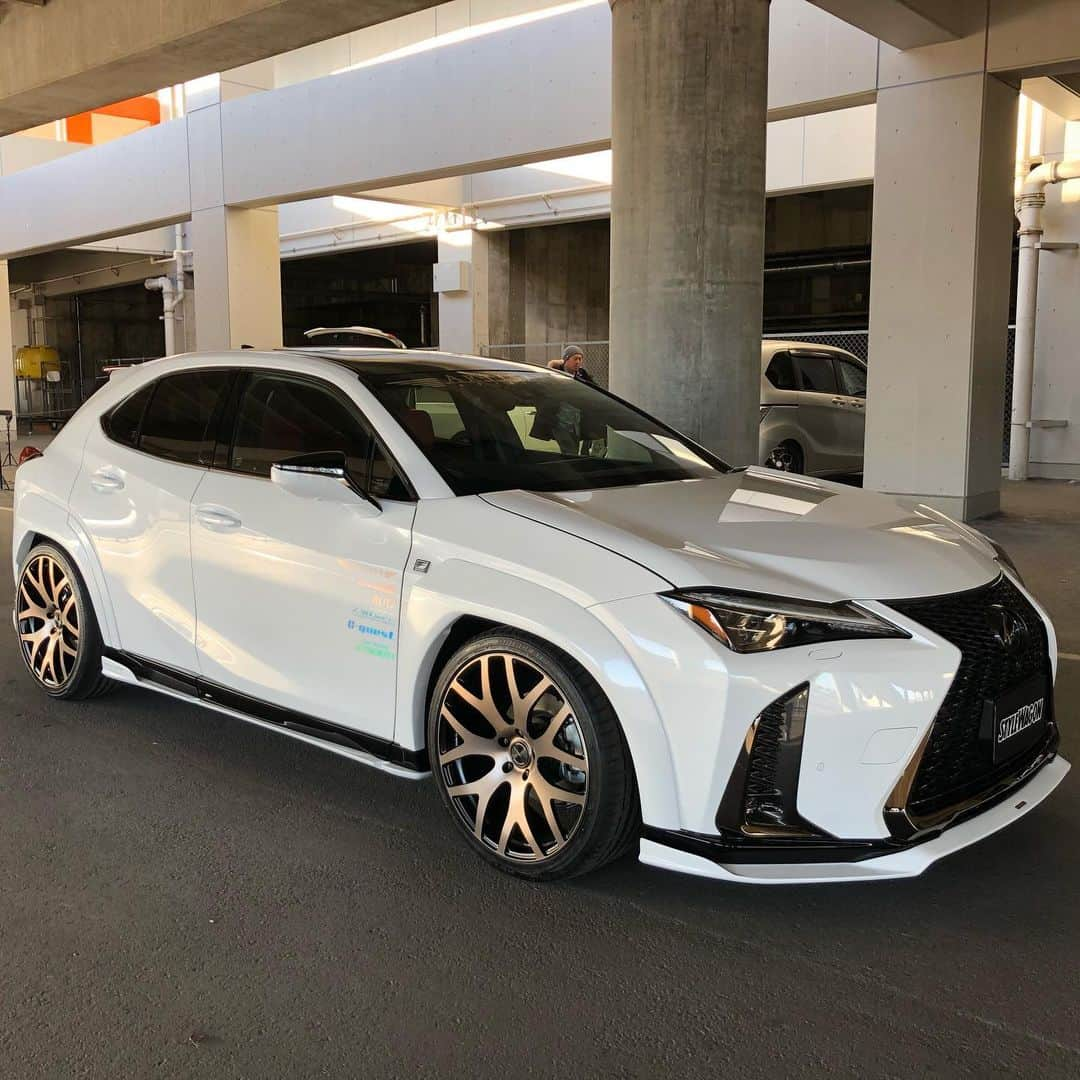 Spirits Artisanさんのインスタグラム写真 - (Spirits ArtisanInstagram)「Lexus UX Artisan spirits/// Sportsline blacklabel www.artisanspirits.co.jp #lxstnd #lexustuned #lexususa #evasivemotorsports  #artisanspirits #ravspecjdm #butlertire #jworksunlimited #premierautowerkz #suvproject #kanooperformance #car_life_staff #technicalmate #トラウム #車庫小舗 #nigeljdmparts #bondosaka」10月8日 20時35分 - artisan_spirits