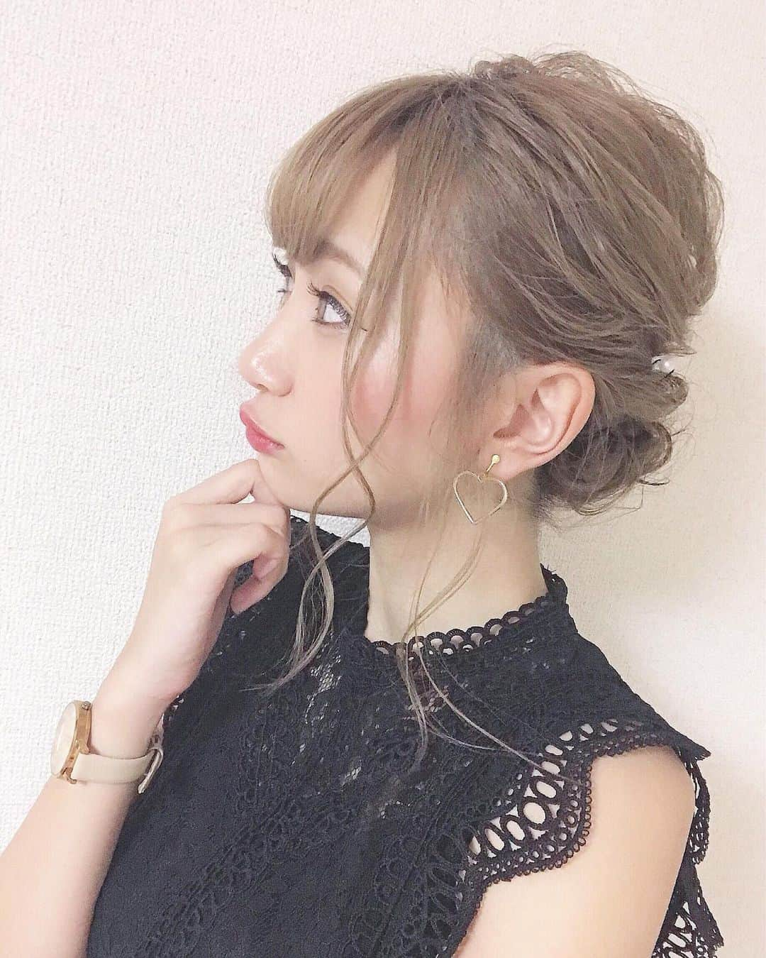 小倉里茉さんのインスタグラム写真 - (小倉里茉Instagram)「♡♡♡ . 急遽セットいった😘💞大人っぽくシンプル✌🏻 . . #kattun #live #ignite #kattunlivetour2019ignite #hyphen #kazuyakamenashi #kamenashikazuya #kamestagram #osaka #大阪 #大阪城ホール #ヘアメ #ヘアセット #セットサロン #梅田 #亀梨和也 #亀梨和也のファンで幸せ #ハイフン #隠しきれないヲタク #隠せないヲタク #量産型ヲタク #非量産型ヲタク #お洒落なジャニヲタさんと繋がりたい #ハイフンさんと繋がりたい #ジャニヲタ #過去pic #いいね返し #いいねした人で気になった人フォロー #わーーーージャニオタさんと繋がるお時間がまいりましたいっぱい繋がりましょ .」10月8日 20時59分 - __ripanyan___