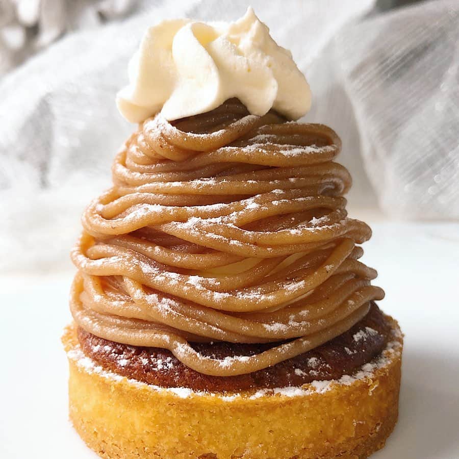 里井真由美のグルメインスタ