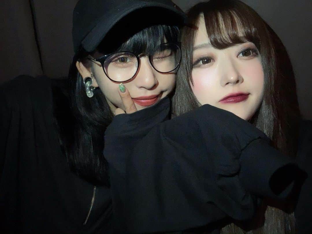 おもてちゃんのインスタグラム：「. ちょまちの命令は絶対🥺🥺🥺🥺」
