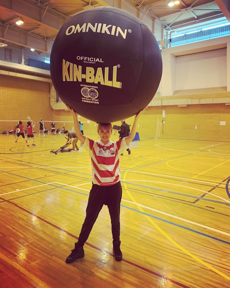 YU-Aさんのインスタグラム写真 - (YU-AInstagram)「#ジョシスタ#ロケ #KINBALL #YUA 楽しかったー！ 今日は沢山体使って真剣に楽しみました😊 スポーツって良いね👍✨」10月9日 0時38分 - yua_official