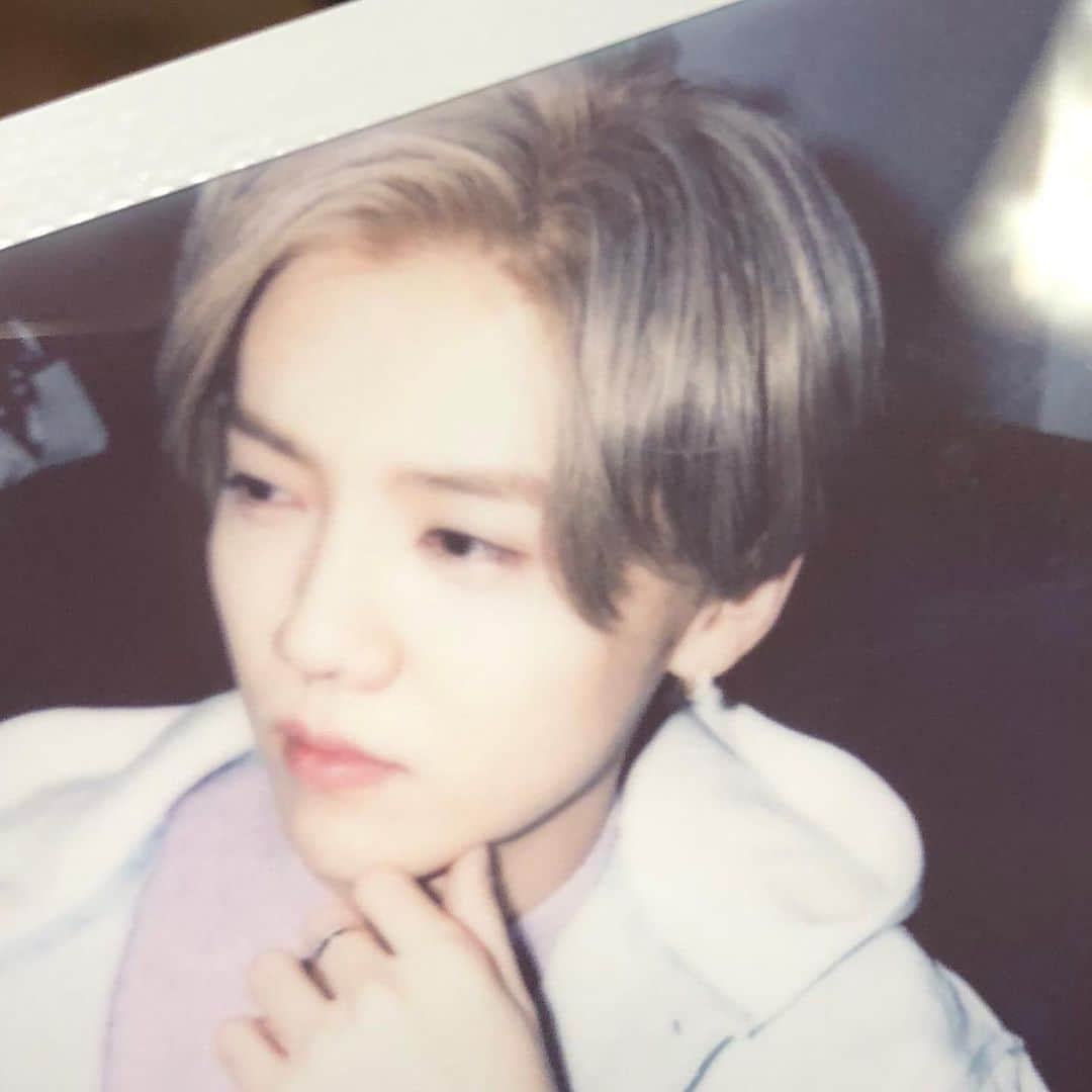 ルハンさんのインスタグラム写真 - (ルハンInstagram)「头发太长 发点儿库存吧😅」10月9日 2時39分 - 7_luhan_m