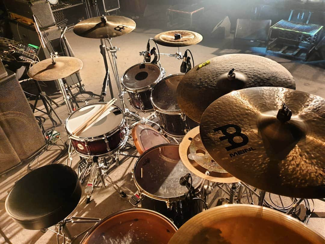 桿子 Drumstickさんのインスタグラム写真 - (桿子 DrumstickInstagram)「10/06 Colorful Moments 生誕祭台北場  #meinlcymbals #mapexdrums #drumset #livehouse #colorfulmoments #animeband #animecover #zildjian #生誕祭ライブ #生誕祭 #台湾 #バンド #ドラム」10月9日 3時07分 - drumsticktw