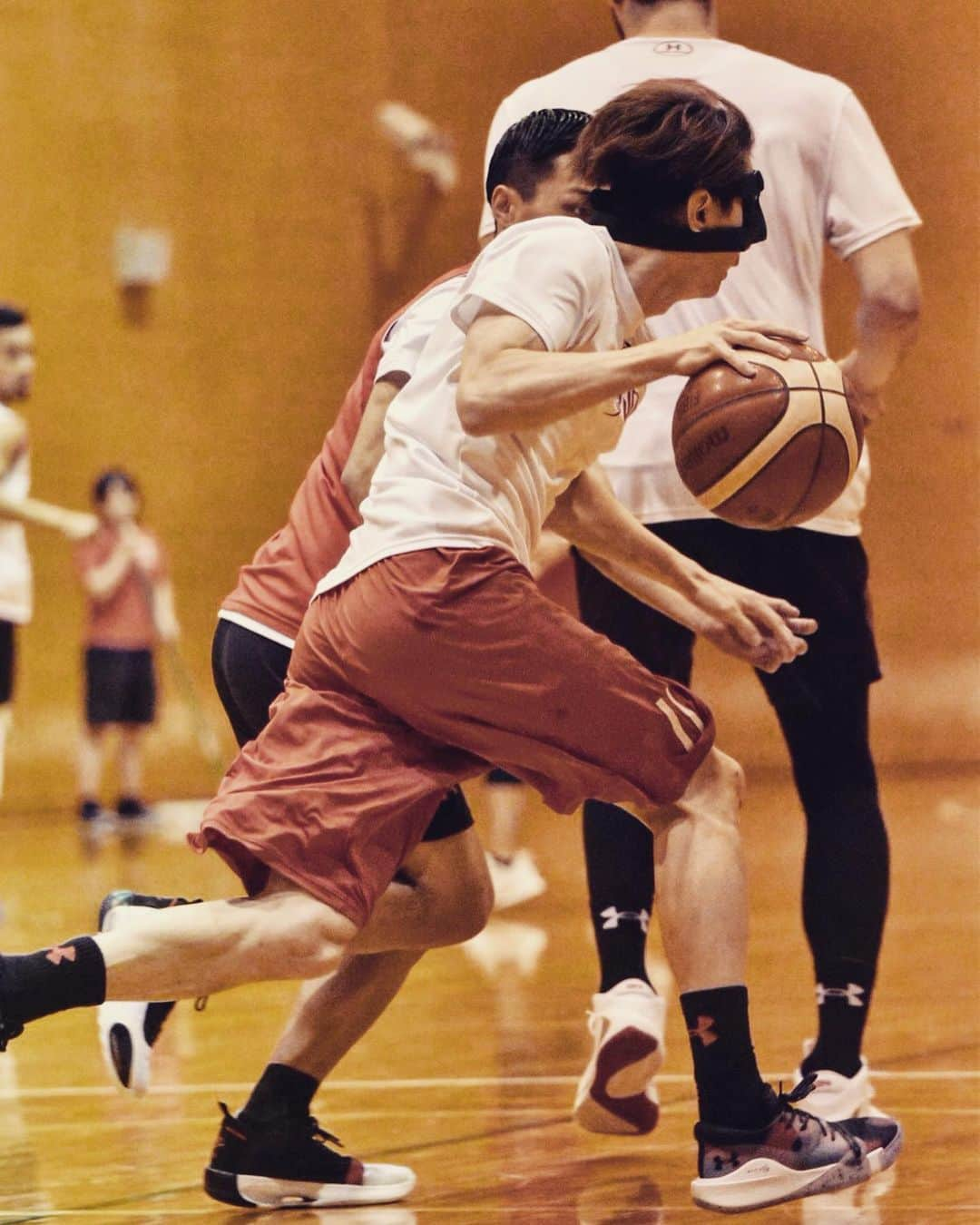 千葉ジェッツさんのインスタグラム写真 - (千葉ジェッツInstagram)「練習風景📸 #chibajets #Bリーグ #basketball #バスケ #縦写真 #千葉ジェッツ #Bleague #練習 #アグレッシブ #ディフェンス #リバウンド」10月9日 16時41分 - chibajets_official