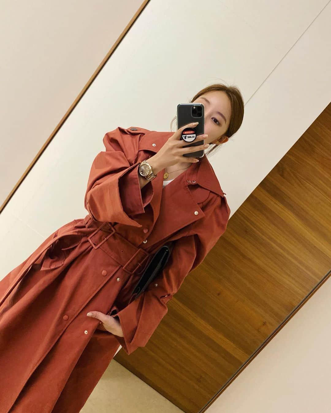 ヒョミン さんのインスタグラム写真 - (ヒョミン Instagram)「Me of 🧥」10月9日 9時53分 - hyominnn