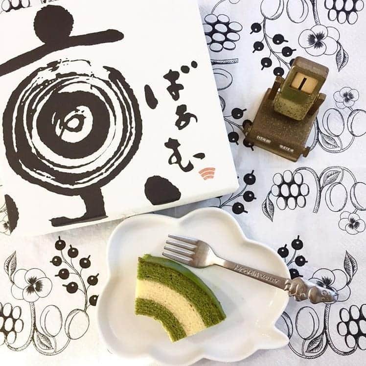 京ばあむ公式のグルメインスタ