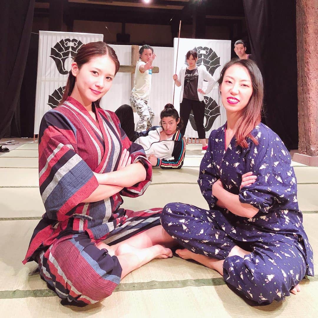 立花サキさんのインスタグラム写真 - (立花サキInstagram)「作務衣と愉快な仲間たち♡ 最近は、作務衣着ても朝晩さむーえ……🤭🤭🤭💓 はい、今日も引き続き頑張りましょう(^^)笑  #舞台 #SORIN #東京公演 #残り1週間」10月9日 12時43分 - tachibanasakichaso
