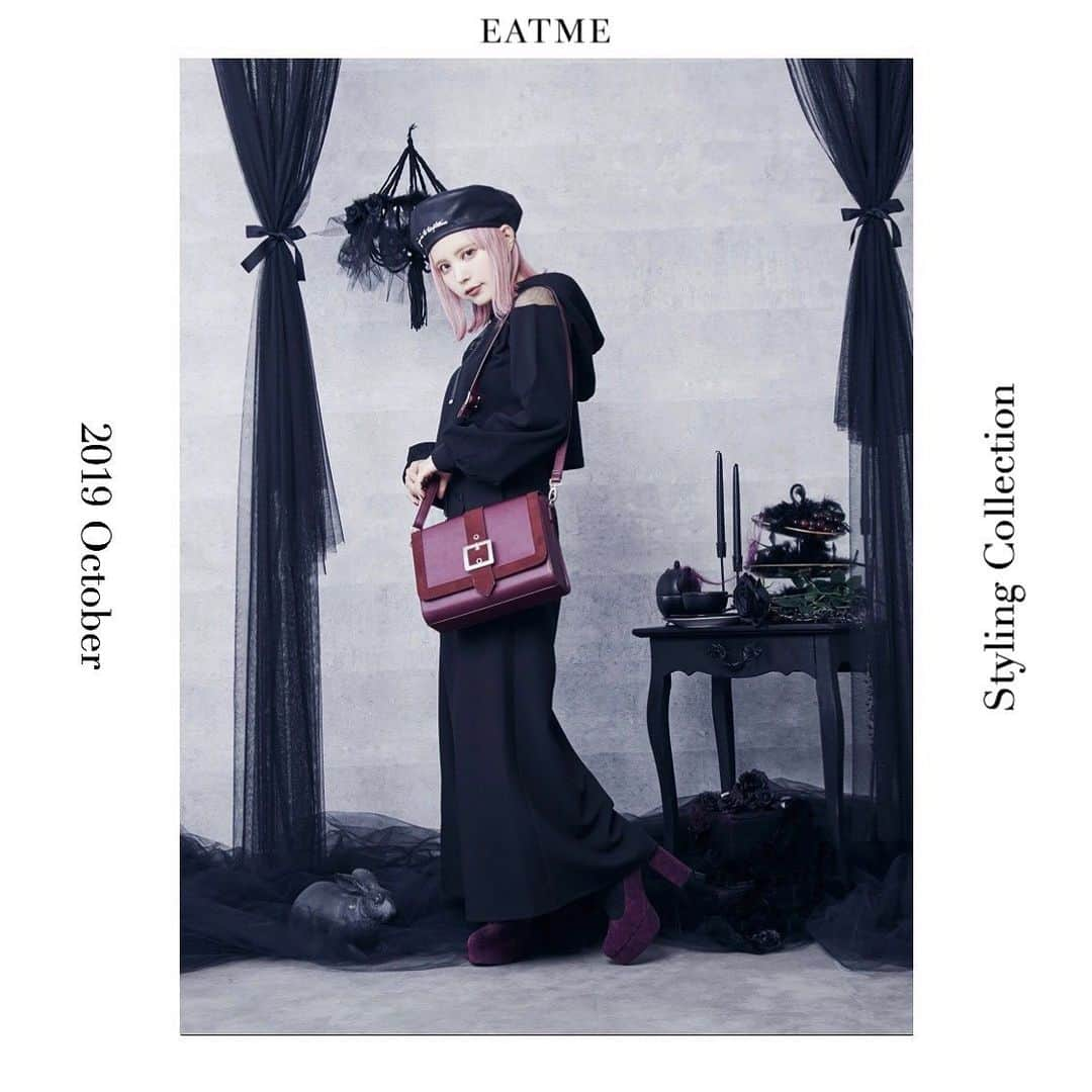 EATMEさんのインスタグラム写真 - (EATMEInstagram)「10.9 update… #EATME #OCTOBER #LOOK #COLLECTION #📖 #VINTAGEAFTERNOONTEA @tsubasamasuwaka1013  身長🚺:150cm バッグ、パンプス➡︎発売中 トップス、ボトムス、ベレー帽➡︎10月発売予定 ソックス➡︎参考商品 . チュールコンビパーカー（ #TOP ） ¥9,000（＋tax） COLOR🎨:BLK.BLU.PPL SIZE📐:FREE . FRONTレースアップワイドパンツ（ #PANTS ） ¥11,880（＋tax） COLOR🎨:BLK.CML.PPL SIZE📐:S.M . ベルトラップショルダーBAG（ #BAG ） ¥12,000（＋tax） COLOR🎨:PPL.BLU.BLK . エンブロイダリーベレー帽（ # BERET ） ¥5,000（+tax） COLOR🎨:BLK.MIX . クロスストラップパンプス（ #PUMPS ） ¥13,000（+tax） COLOR🎨:PPL.BLU.BLK SIZE📐:S（22.5cm) M（23.5cm）、L（24.5cm） . #EATME_COLLECTION #EATME #eatmejapan #イートミー #fetishmode #2019aweatme #2019aw  #益若つばさ #tsubasamasuwaka #fashion #styling #japan #tokyo #harajuku #原宿 #instagood #like4like」10月9日 12時52分 - eatme_japan