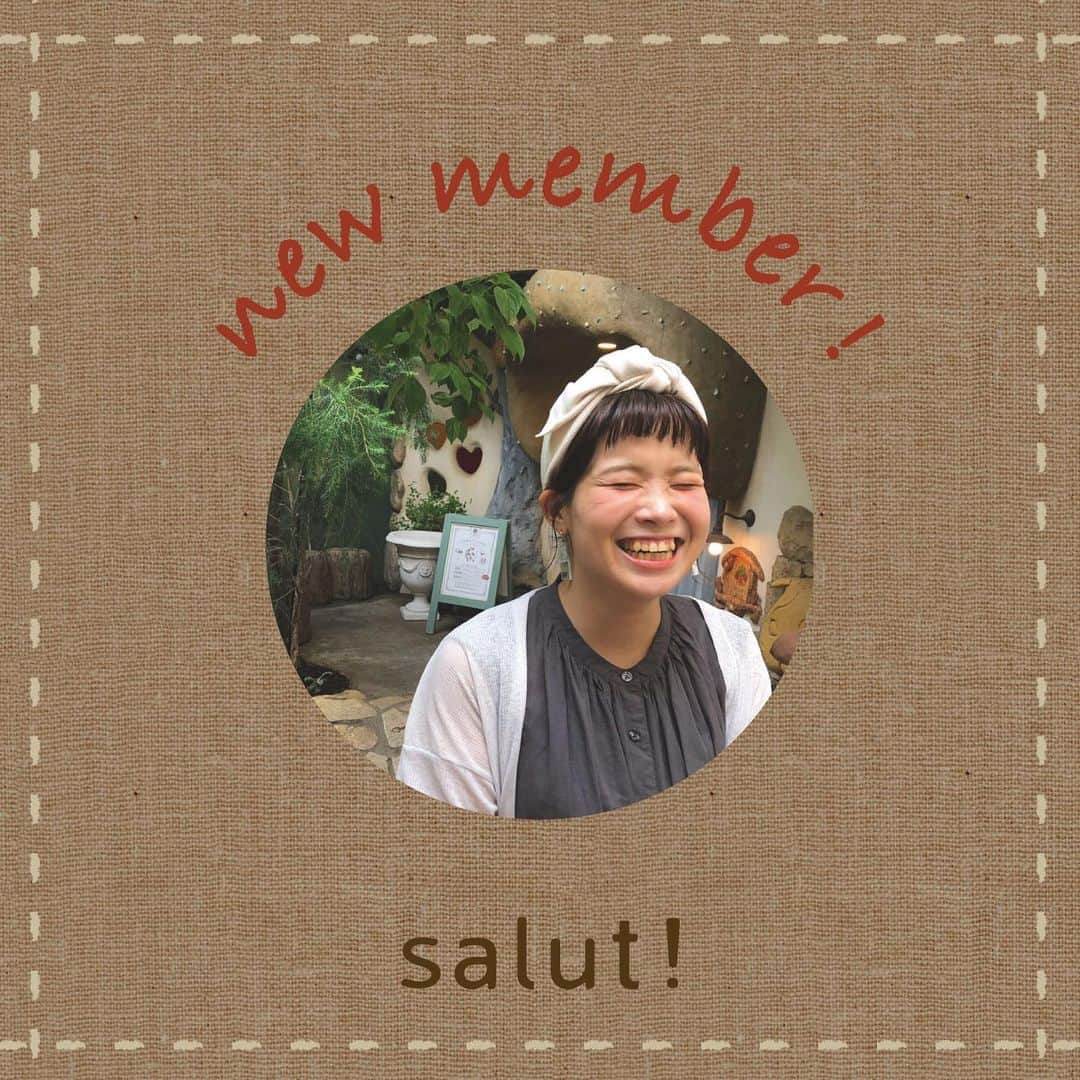 salut!さんのインスタグラム写真 - (salut!Instagram)「﻿ ﻿ ＊ new member ＊﻿ ﻿ 昨日に引き続き本日も新メンバーのご紹介です𓅫﻿ ﻿ salut! staffアカウントに﻿ 新しいメンバーが加わりましたのでご紹介します❁﻿ ﻿ ﻿ ﻿ new:𖧷salut!イオンモール和歌山店akane ➝ @salut_wakayama.akane ﻿ ﻿ ﻿ salut!staffならではの目線でオススメ商品等を﻿ 紹介していきます＊﻿ ﻿ ﻿ お店ならではの情報や、地域のイベントなど﻿ 個性溢れるstaff達の紹介を、是非お楽しみに♪﻿ ﻿ ﻿ ﻿ 是非フォローをお願いします☘︎﻿ ﻿ ﻿ ﻿ #salut #サリュ#さりゅ #まいにちインテリア ﻿ #インテリア #雑貨 #プチプラ #ナチュラルインテリア ﻿ #ナチュラルな暮らし #暮らしを楽しむ ﻿ #newmember #スタッフ紹介﻿」10月9日 13時58分 - salut_shop