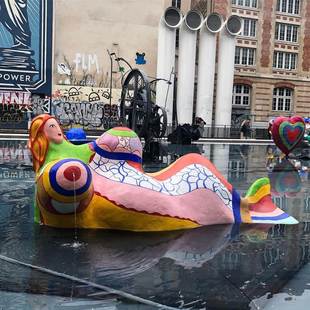 のインスタグラム：「#nikidesaintphalle」