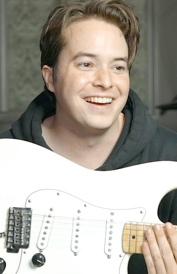 HEY VIOLETのインスタグラム：「@caseymoreta is def not a vsco girl」