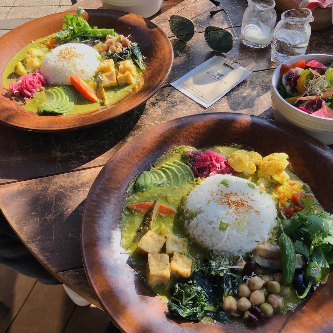 岩崎志保のインスタグラム：「BAECURRY🍛 w/ @kathy_tan529」