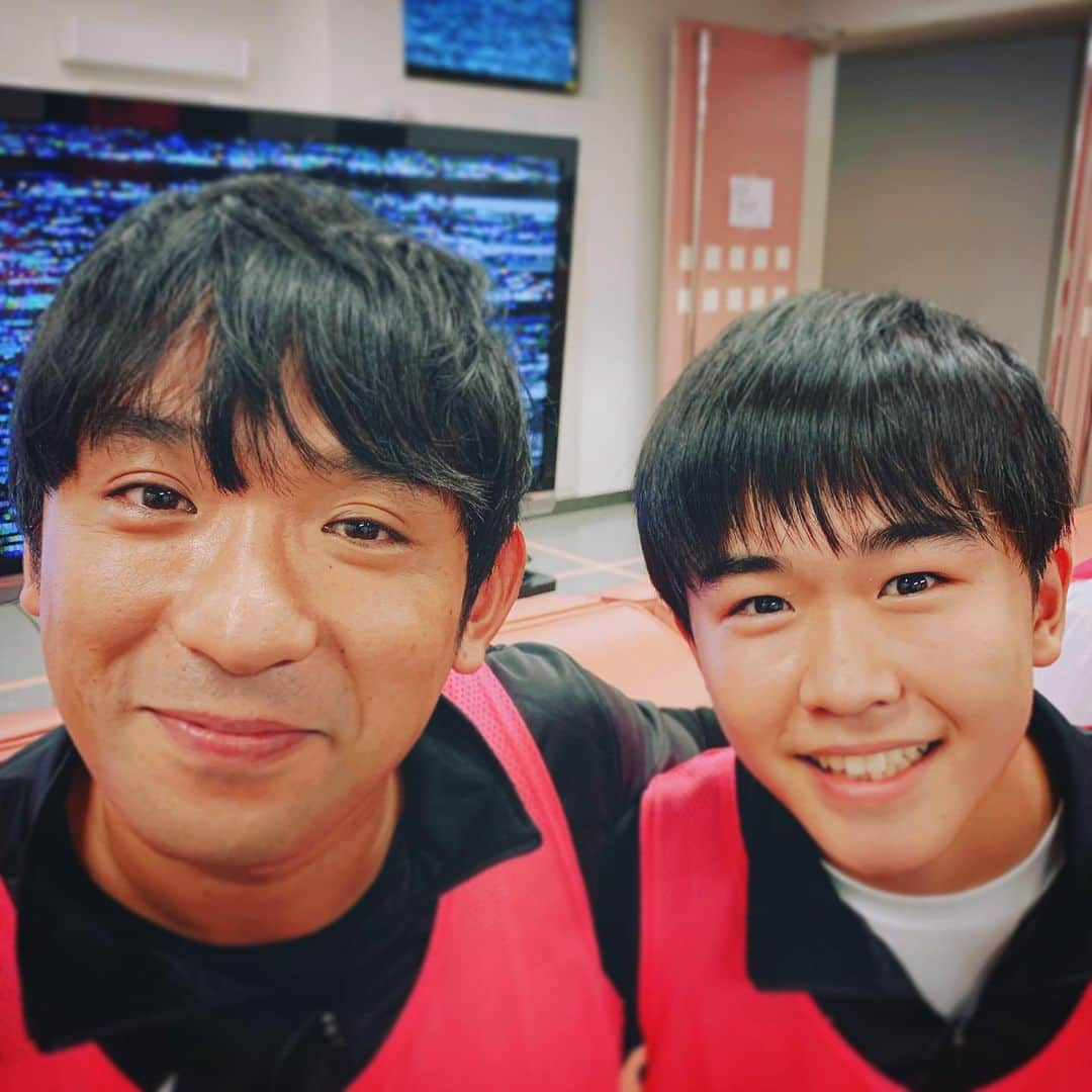 酒井健太さんのインスタグラム写真 - (酒井健太Instagram)「先輩かと思ったら同期だったパターン  #鈴木福くん #喋ってみたら同期 #福呼び」10月9日 19時48分 - kenta_sakai