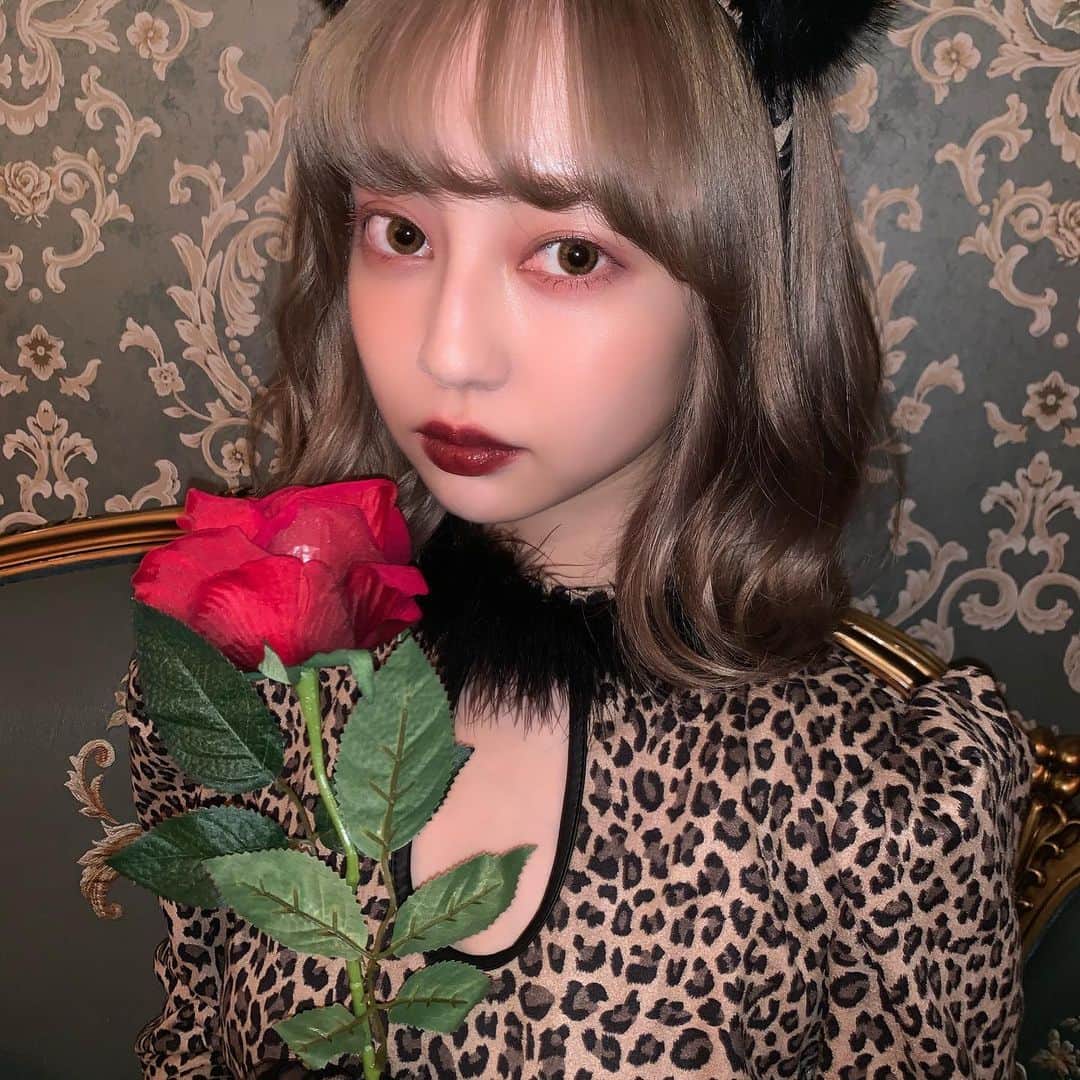 高橋有紀のインスタグラム：「相変わらず可愛さが異次元な里砂ちゃん🥀 #hairmake #larme #osakana_yuki」