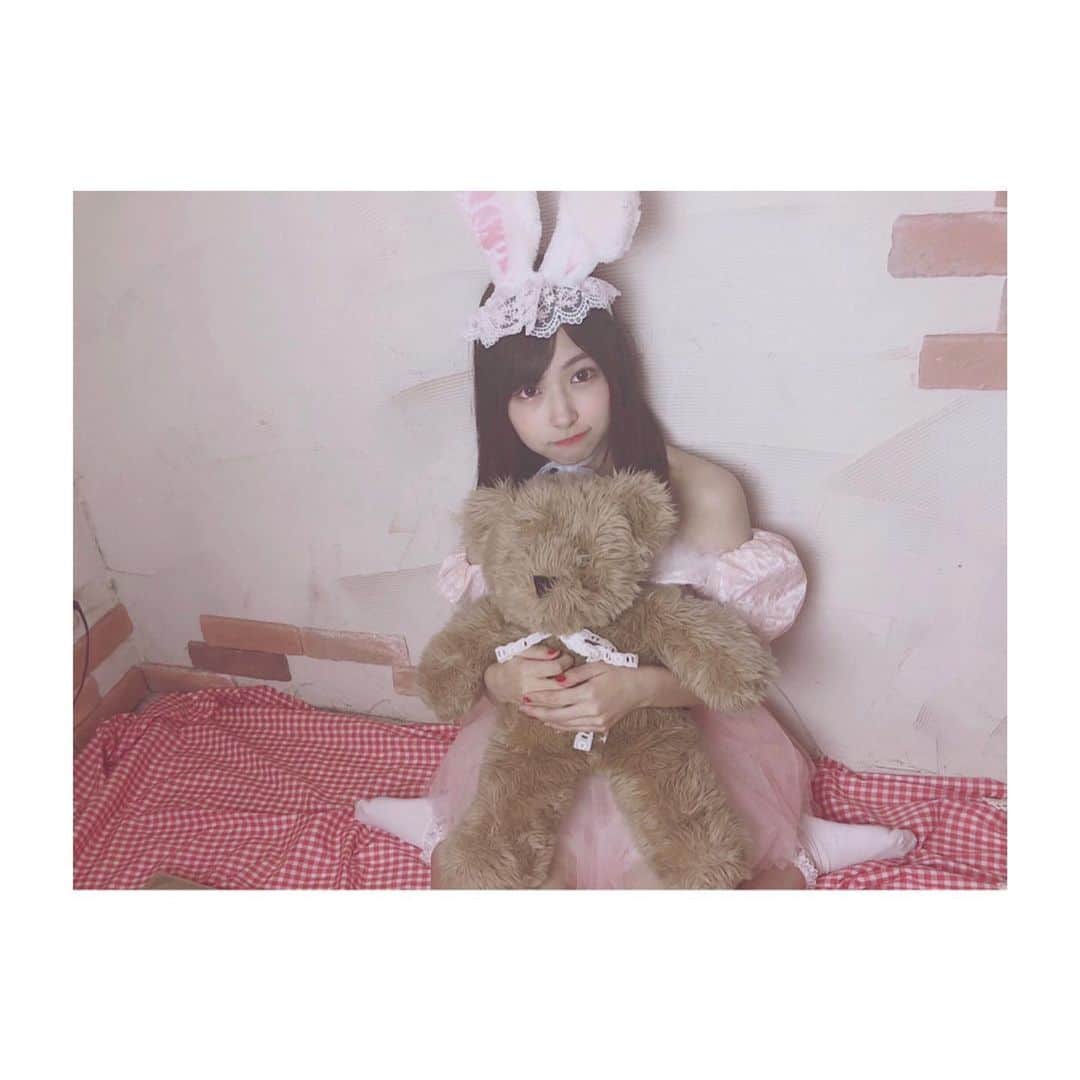 橋本陽菜さんのインスタグラム写真 - (橋本陽菜Instagram)「🐰 * 10/20の握手会で… 着ようかなって思ってるんだけど… どうしようかなぁ？？👶👶👶 * #rabbit 🐰 #bear 🐻 #costume 🧡 #swankiss 😘 #bodyline 💜」10月9日 20時18分 - 48pyonz_toyama