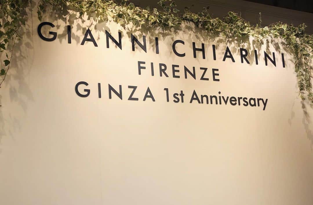 高見侑里さんのインスタグラム写真 - (高見侑里Instagram)「◡̈♥︎ GIANNI CHIARINI GINZA 1st Anniversary おめでとうございます✧ とってもすてきな商品がいっぱいでした♡ #giannichiarini」10月9日 20時16分 - yuri_takami_official