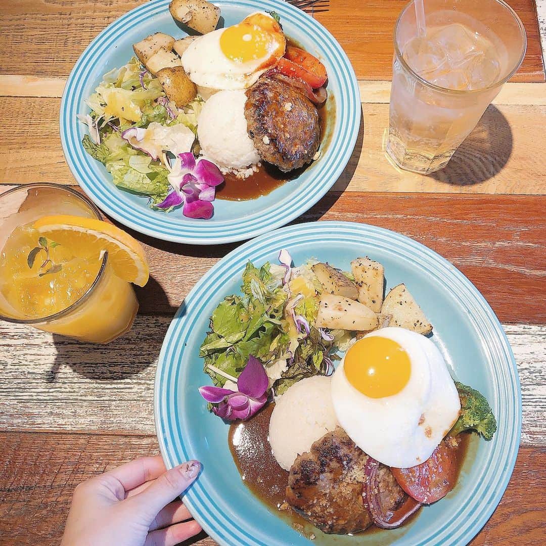 二宮璃子さんのインスタグラム写真 - (二宮璃子Instagram)「お腹すいた🥺ロコモコ大好き♡ 久しぶりに食べたけど美味しかった😘 #ロコモコ #ランチ #大分ランチ」10月9日 20時31分 - riixten