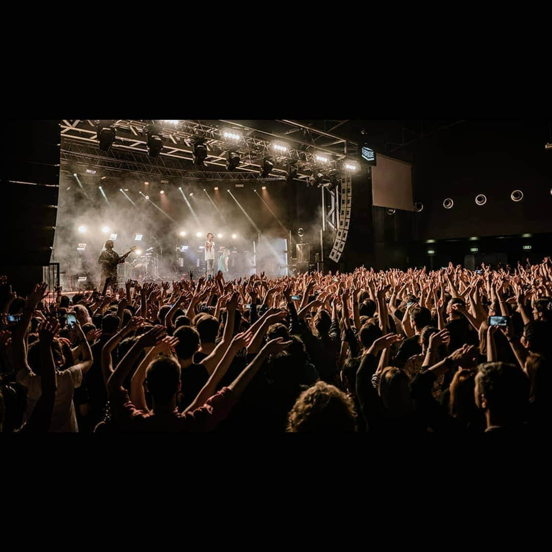 ONE OK ROCK WORLDさんのインスタグラム写真 - (ONE OK ROCK WORLDInstagram)「ONE OK ROCK World Tour Document 2019年10月19日（土）午後11時00分〜11時58分 是非チェックしてください _ ONE OK ROCK World Tour Document October 19, 2019 (Sat) 11:00 pm-11:58 pm Please check it out  #repost from @10969taka #nhk総合 #oneokrockofficial #10969taka #toru_10969 #tomo_10969 #ryota_0809」10月9日 20時48分 - oneokrockworld