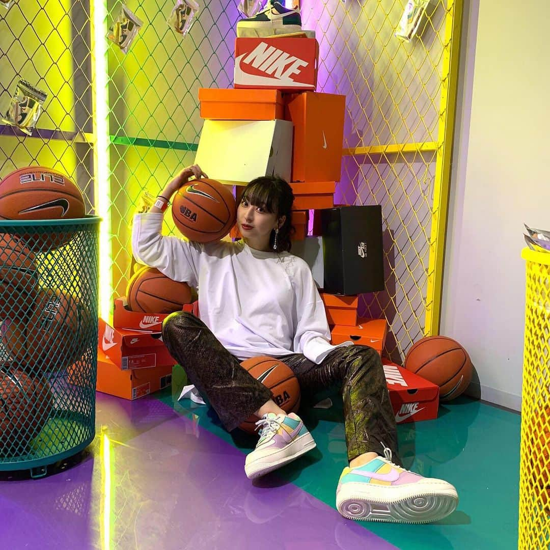 竹内ほのかさんのインスタグラム写真 - (竹内ほのかInstagram)「NIKEの撮影！たのしかった バスケやりたいーーーー🏀 #airforce1shadow」10月9日 21時10分 - pochandaa