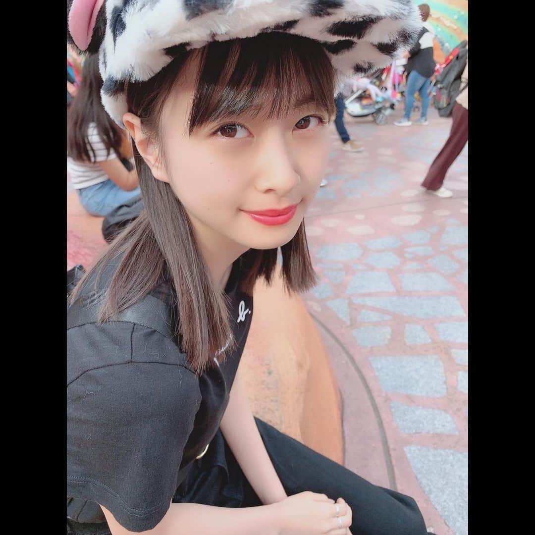 松岡はなのインスタグラム：「この間お母さんと。 のんびりディズニーとっても楽しかった☺︎ 新しく出来たソアリンに乗れて感動して、ワクワク感も沢山味わえて、とっても幸せでした❤︎ 楽しかった〜！#tokyodisneysea」
