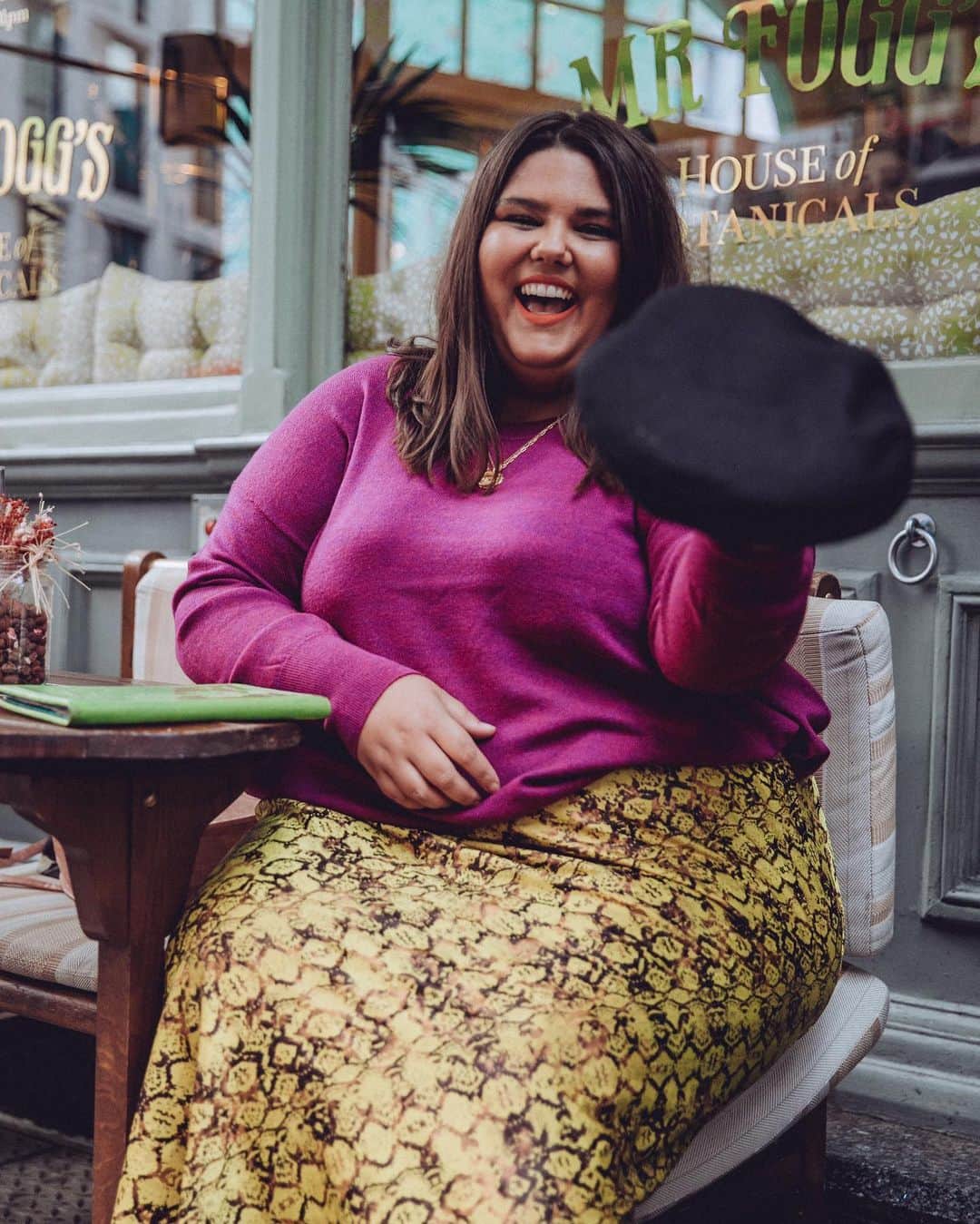Anthropologieさんのインスタグラム写真 - (AnthropologieInstagram)「Love this regal color combo 💜💛 Photo via @calliethorpe (link in profile to shop)」10月9日 21時17分 - anthropologie