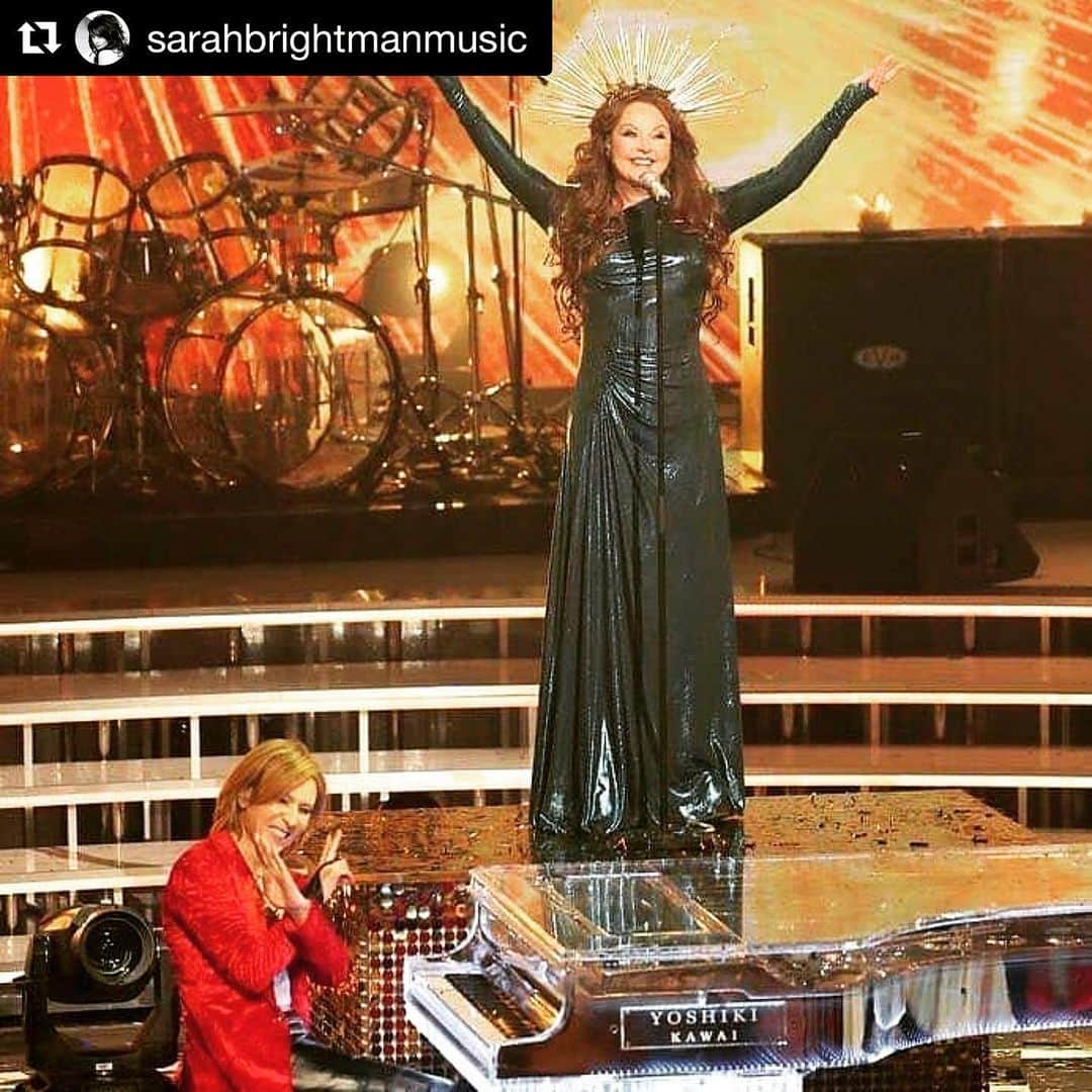 YOSHIKIさんのインスタグラム写真 - (YOSHIKIInstagram)「Dear fans, see you in London!  November 11th. @sarahbrightmanmusic @royalalberthall  Repost:"A beautiful image from the Red & White New Year's Eve special in Tokyo, where Sarah performed '#Miracle' with @yoshikiofficial . Yoshiki will join Sarah on November 11th during her performance at Royal Albert Hall. The HYMN World Tour begins again later this month in many wonderful cities in Europe. More dates still to be announced! #紅白」10月9日 21時43分 - yoshikiofficial