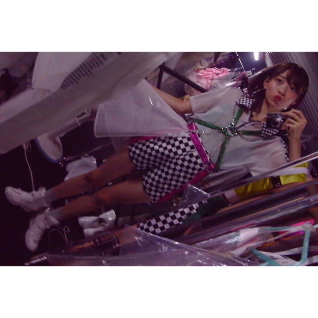 のインスタグラム：「#nmb489thanniversary  メンバーもスタッフさんもファンの皆さんもおめでとうございます。こうしてまたお祝いできて嬉しいです。Liveでの小嶋キャプテンの言葉をきいて、もっとあたしはこのグループの為にやらなきゃダメな事があると思いました。 みんなせんきゅー。」