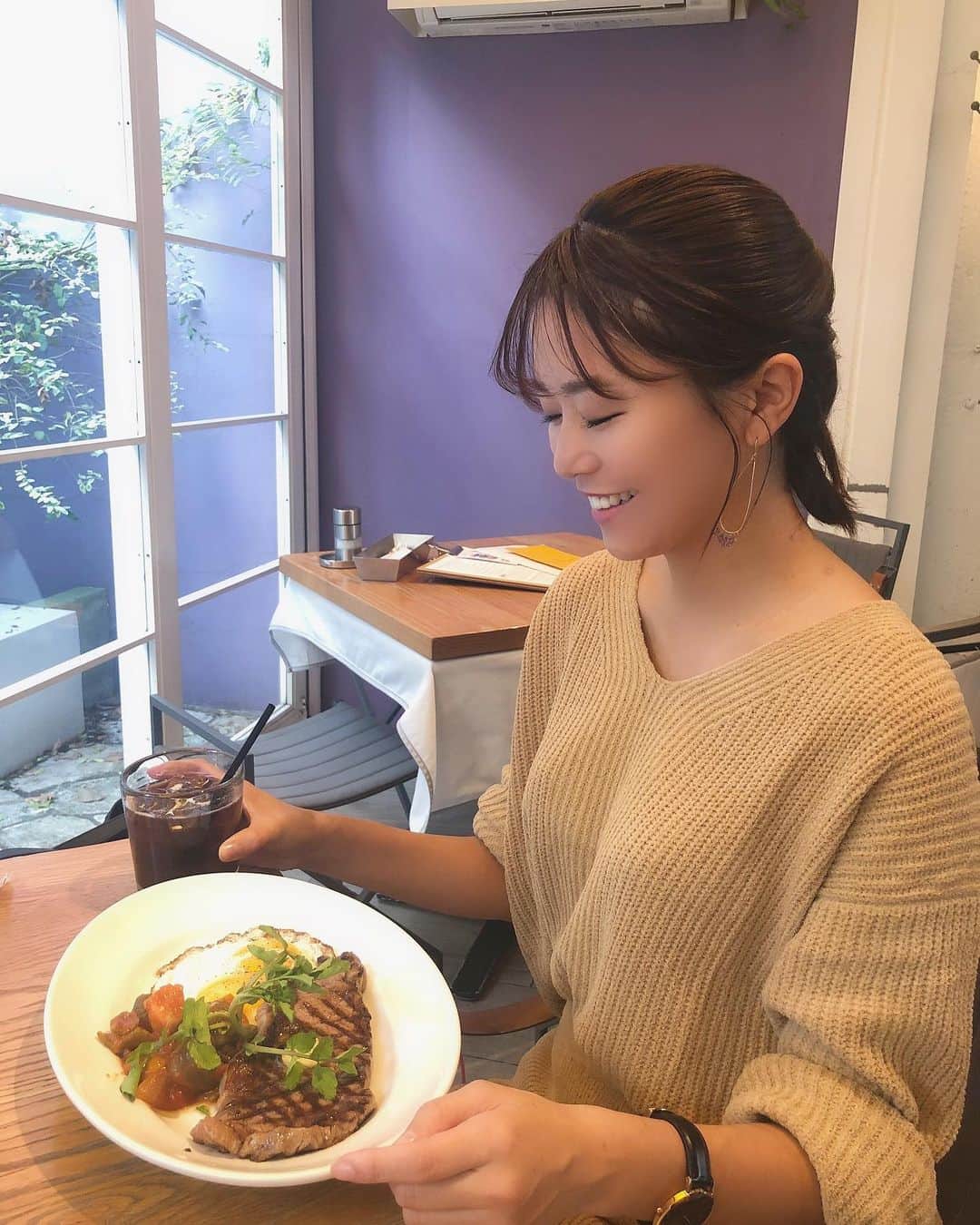 佐野真彩のグルメインスタ