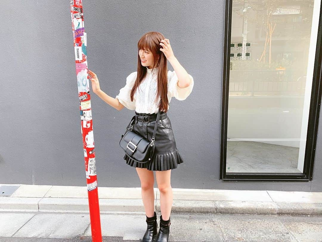 神志那結衣さんのインスタグラム写真 - (神志那結衣Instagram)「今日のじーな服☺︎❤︎ #私服　#じーな服　#コーデ #zara」10月9日 23時22分 - jiina27