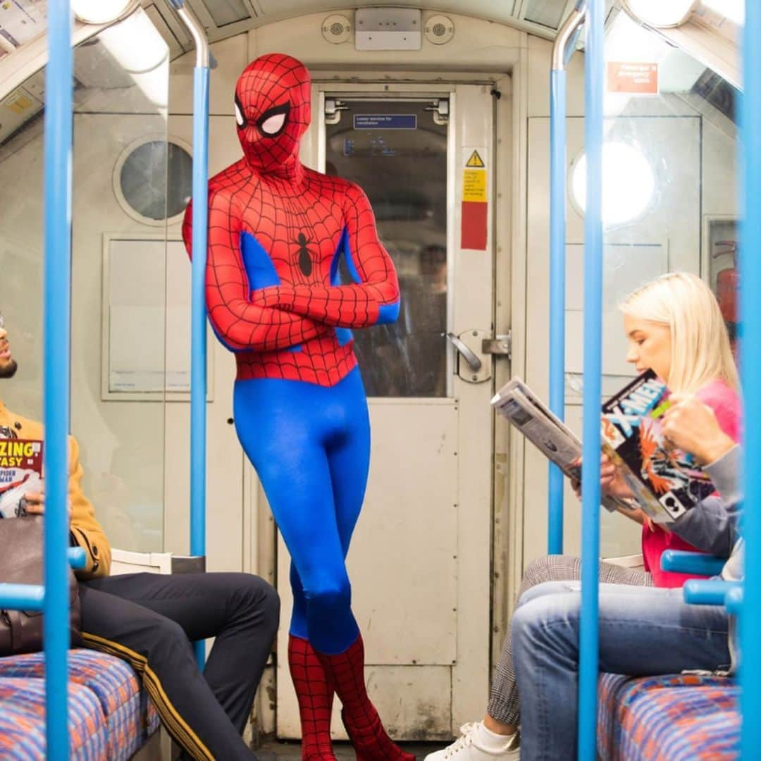 ポール・ベタニーさんのインスタグラム写真 - (ポール・ベタニーInstagram)「@booksontheunderground are doing something special this week! From today until the end of the weekend they'll be helping Marvel Uk to celebrate their 80th anniversary by leaving copies of their comics all over the London Underground. Keep following them and checking in to see where wthey are! For more information go to https://comics.panini.co.uk  If you’re not lucky enough to find one, then #paniniuk are giving you a 20% discount code to use on selected comics, graphic novels and other selected goodies for TWO WHOLE WEEKS use the code MARVEL80 to access the discount #marvel80 #booksonyheunderdroundldn」10月9日 23時44分 - paulbettany