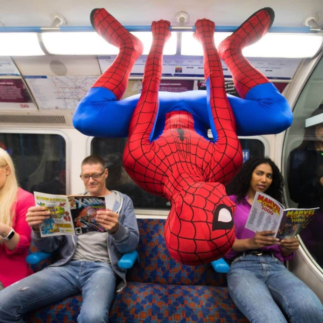 ポール・ベタニーさんのインスタグラム写真 - (ポール・ベタニーInstagram)「@booksontheunderground are doing something special this week! From today until the end of the weekend they'll be helping Marvel Uk to celebrate their 80th anniversary by leaving copies of their comics all over the London Underground. Keep following them and checking in to see where wthey are! For more information go to https://comics.panini.co.uk  If you’re not lucky enough to find one, then #paniniuk are giving you a 20% discount code to use on selected comics, graphic novels and other selected goodies for TWO WHOLE WEEKS use the code MARVEL80 to access the discount #marvel80 #booksonyheunderdroundldn」10月9日 23時44分 - paulbettany