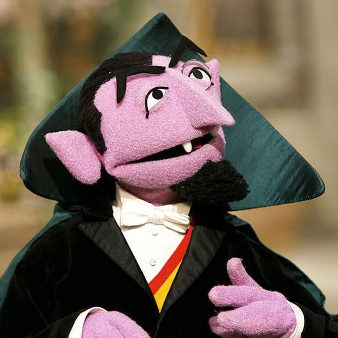 セサミストリートさんのインスタグラム写真 - (セサミストリートInstagram)「Happy Birthday, Count von Count! We can always count on you to multiply the fun on Sesame Street! • • • #SesameStreet #CountVonCount #TheCount #October #Birthday #OctoberBirthday #Halloween #Counting #KidsContent #Parenting #Spooky #Friends #SesameStreetParty #Sesame」10月10日 0時37分 - sesamestreet