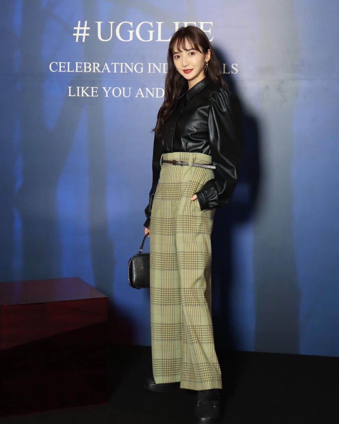 平木愛美のインスタグラム：「ugg life event 💫🥾💙 「Celebrating individuals like you and yours. 」 👱🏻‍♀️👩‍🦰👨🏽‍🦱👩🏾‍🦱👧🏼👶🏻👨🏾‍🦰💕🤝 #ugglife  @uggjapan #uggjapan」