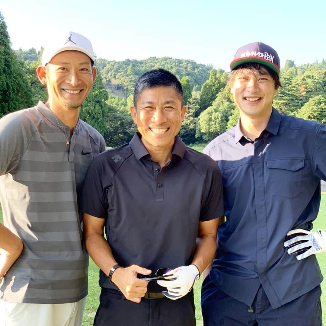 前園真聖さんのインスタグラム写真 - (前園真聖Instagram)「ZOZO CHAMPIONSHIP2019はじまりましたね⛳ 日本人選手に頑張ってもらいたい👍 #zozo #golf #pgatour #ゴルフ #前園真聖」10月24日 13時39分 - maezono_masakiyo