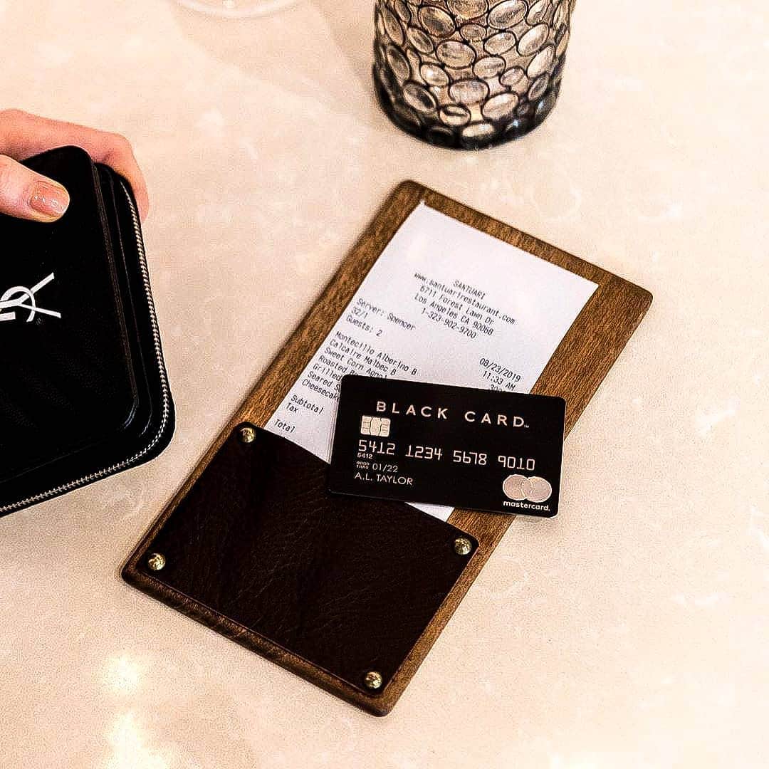 Luxury Card Japanのインスタグラム