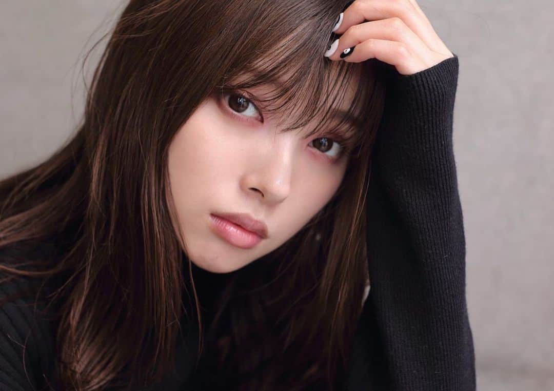 のインスタグラム：「ナチュラル☺︎ピンクなシャドウだよ👀 そしてインスタライブありがとうございました🥰 保存してるのでみてね〜〜❤︎❤︎ @leannofficial  #LEANN#leannofficial#リーン」