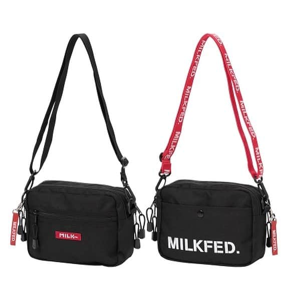 MILKFED.さんのインスタグラム写真 - (MILKFED.Instagram)「2WAY SHOULDER BAG BAR Jr ¥5,000+TAX ﻿﻿ ﻿ ひとまわり小さくなっても﻿ なんと500mlのペットボトルが入るサイズ！﻿ ロゴテープと黒色の無地と2本の﻿ ショルダーベルト付きでコーディネートが﻿ たのしめるアイテム♡﻿ #旅行 #イベント など﻿﻿﻿ お友だちや彼とお揃いもオススメなバッグです﻿ ﻿﻿ ﻿﻿﻿﻿ #milkfed #milkfedjp ﻿﻿﻿﻿﻿﻿﻿﻿﻿ #コーデ #casualstyle ﻿﻿﻿﻿﻿﻿﻿﻿ #ガーリーストリート﻿﻿#kawaii」10月24日 15時44分 - milkfedjp