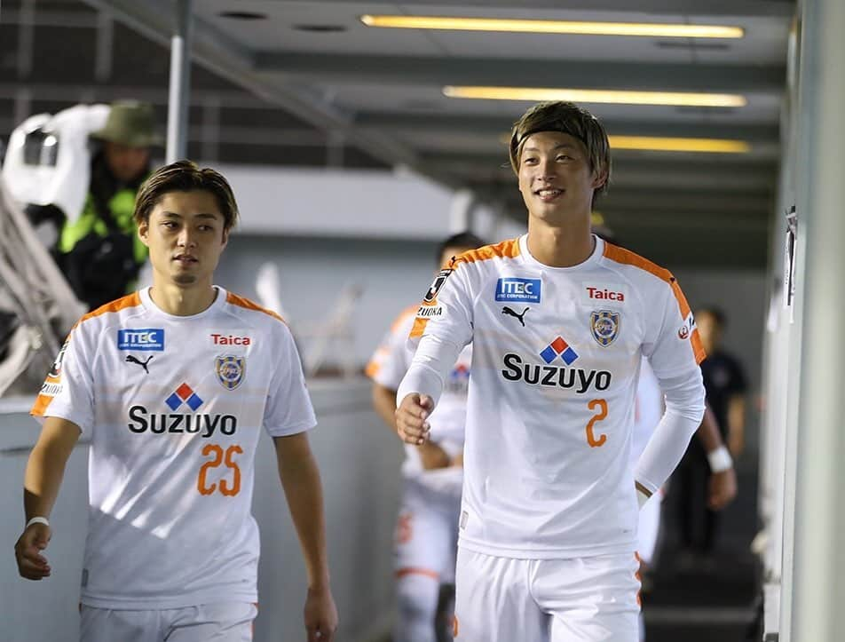 立田悠悟のインスタグラム：「Win👊 #清水エスパルス#天皇杯」