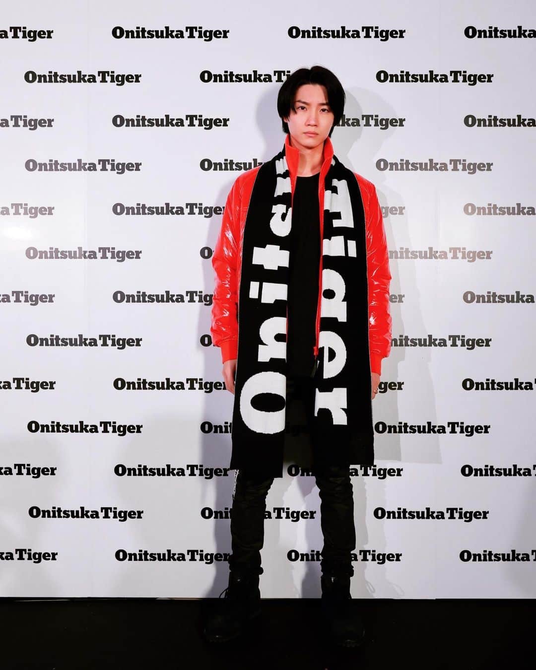 桜田通さんのインスタグラム写真 - (桜田通Instagram)「Onitsuka Tiger 2020 Spring/Summer ランウェイショーに招待して頂きました🐅👟 オリンピックを感じさせる素敵なショーでした🔥 #onitsukatiger #オニツカタイガー」10月24日 19時06分 - dorisakurada