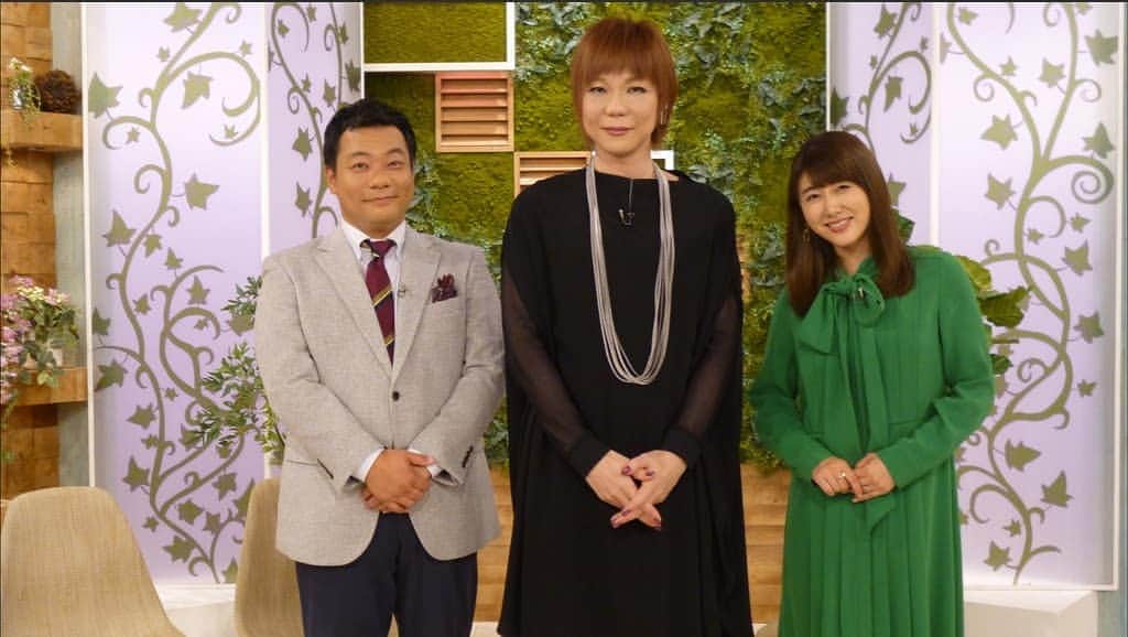 ハーモニープロモーションさんのインスタグラム写真 - (ハーモニープロモーションInstagram)「. #安めぐみ . 10/11(金)12：20～ NHK「BSコンシェルジュ」に出演します！ 今週のゲストはミッツ・マングローブさん！ ミッツさんがママ役で出演される「スポーツ酒場 語り亭」を紹介。 熱戦が続くラグビーワールドカップの見どころやルールなど、 初心者でも楽しく観戦できる情報も🏈 ぜひご覧ください📺 . @yasu_megumi_official #nhk #bsコンシェルジュ #ミッツマングローブ さん #スポーツ酒場語り亭 #ラグビーワールドカップ #harmonypromotion」10月10日 10時47分 - harmonypromotion_official