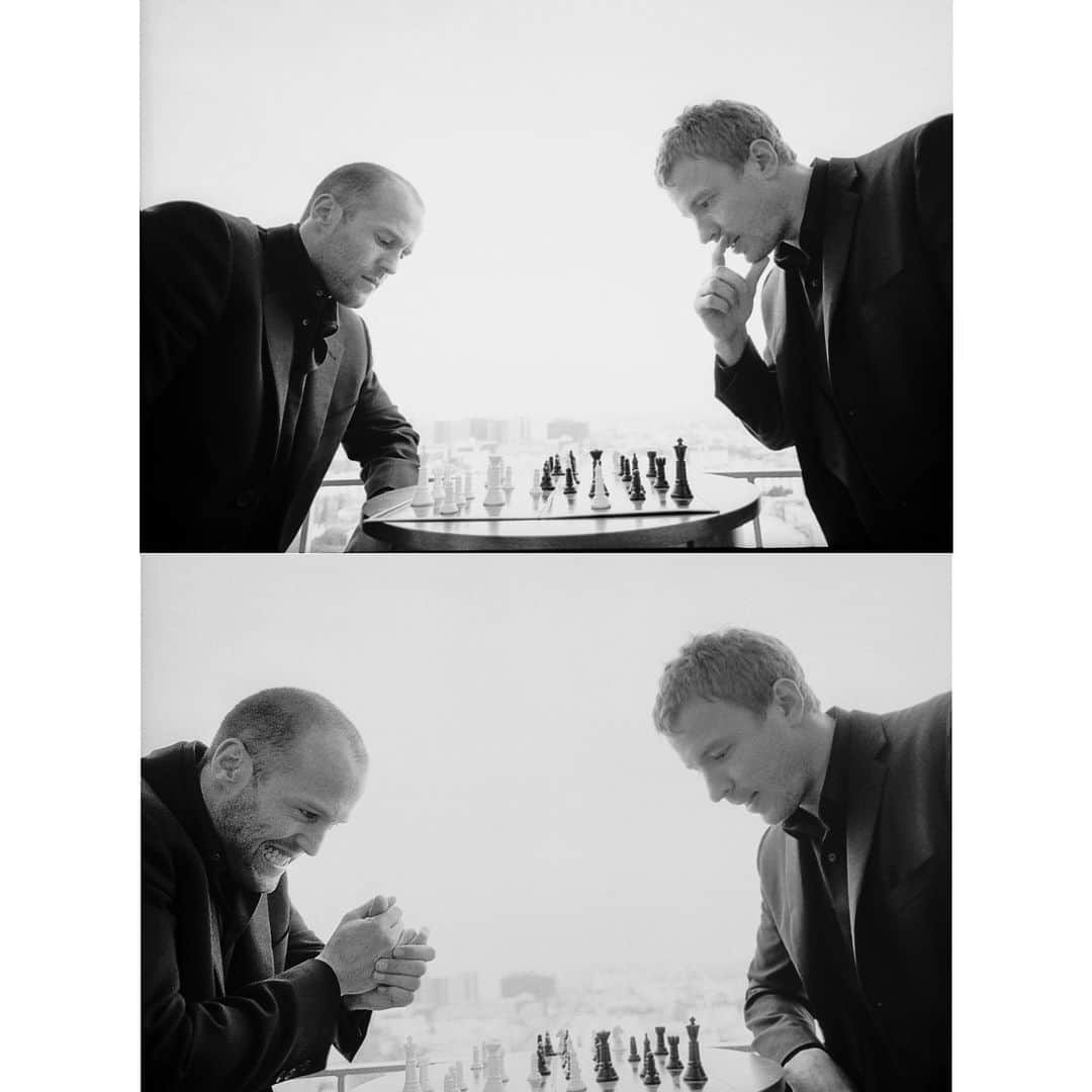 ジェイソン・ステイサムさんのインスタグラム写真 - (ジェイソン・ステイサムInstagram)「Back at it with @guyritchie  Bring your chess clock and your wallet. 📸@danielsmithphotography」10月10日 6時02分 - jasonstatham