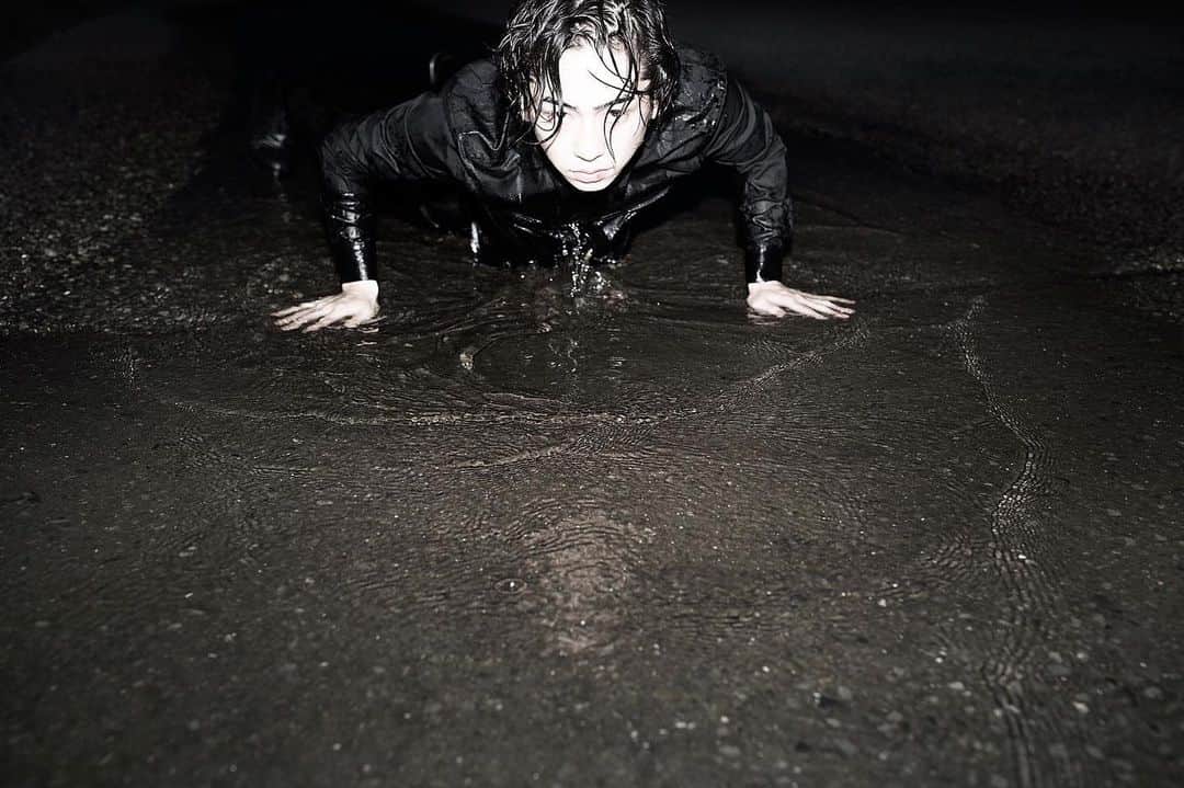 のインスタグラム：「. NegativePop model @hokuto.minami_official  photo by @marutaniyoshihisa」