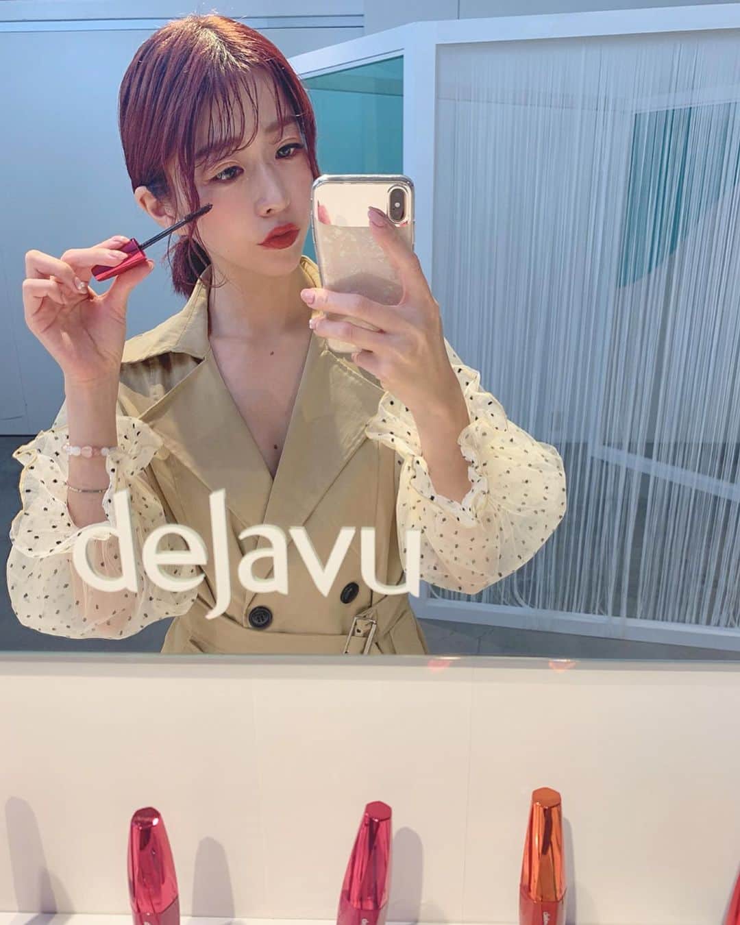 のインスタグラム：「❤️⠀ ⠀ @dejavu_official.jp のパッケージが リニューアルしたという事でお披露目の イベントに行ってきました𓍯⠀ ⠀ ダマになりにくくて使いやすいマスカラは 種類も豊富で昔から使ってる好きなブランド❤︎⠀ ⠀ #デジャヴュ#結果はまなざしに出る#秋ヘアー#秋カラー#ピンクベージュ#パープルカラー#セットアップコーデ服#코디룩#코디그램#소통#소통해요 #코디네이트#코디#코디스타그램#베이지#베이지코디#데일리코디」