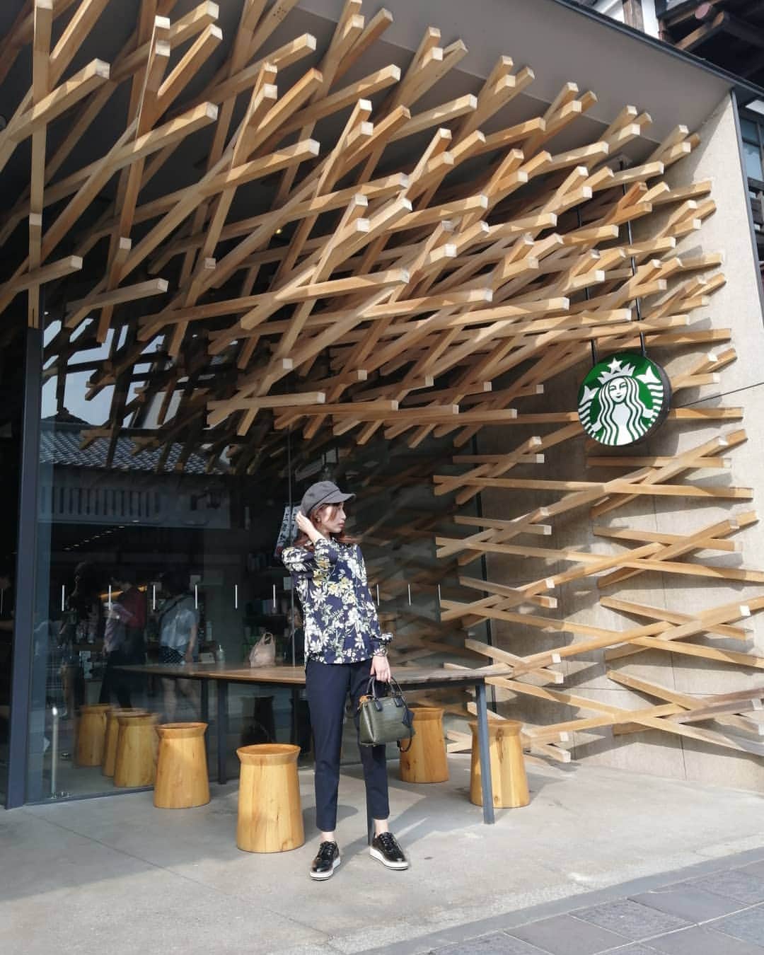 彦坂まなみのグルメインスタ